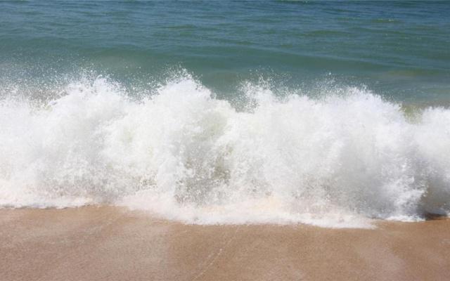 成龙八字分析命理