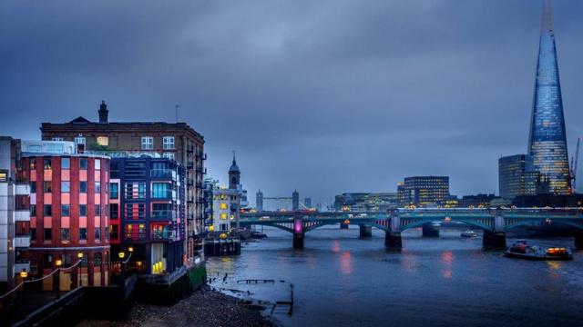 八字中带贵人是什么意思 八字中带贵人是什么意思