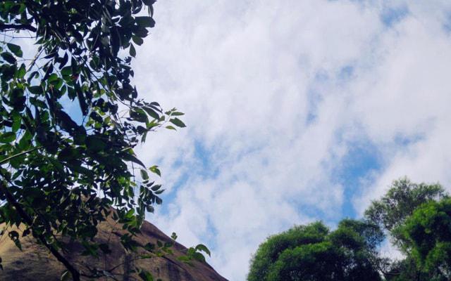 床尾可以挂衣服吗?风水吗